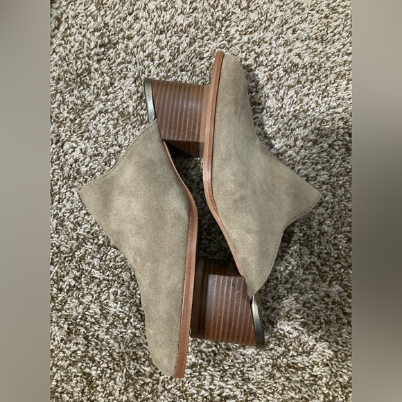 Johnston & Murphy Trista Mule Taupe Leather Heel Shoes, Size 7 - Picture 1 of 6